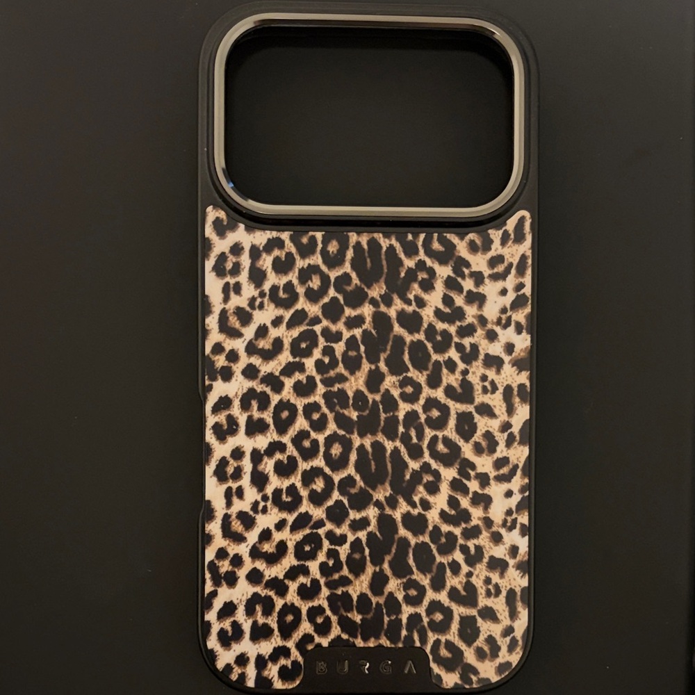 IPhone 17 Pro - Burga